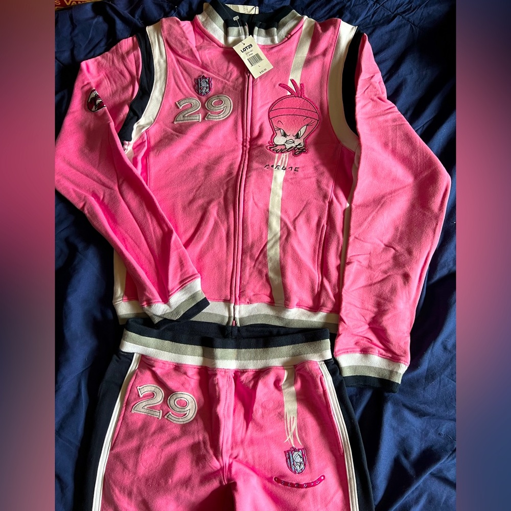 Women’s Tracksuit
